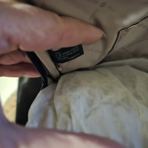 Michael Kors Monogrammed Tablet Case - Picture 5 of 6